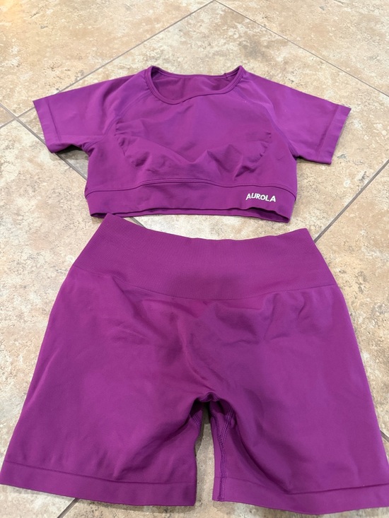 Aurora Other - Aurola Women's Purple Active Crop Top and High-Waist Bike Shorts Set
